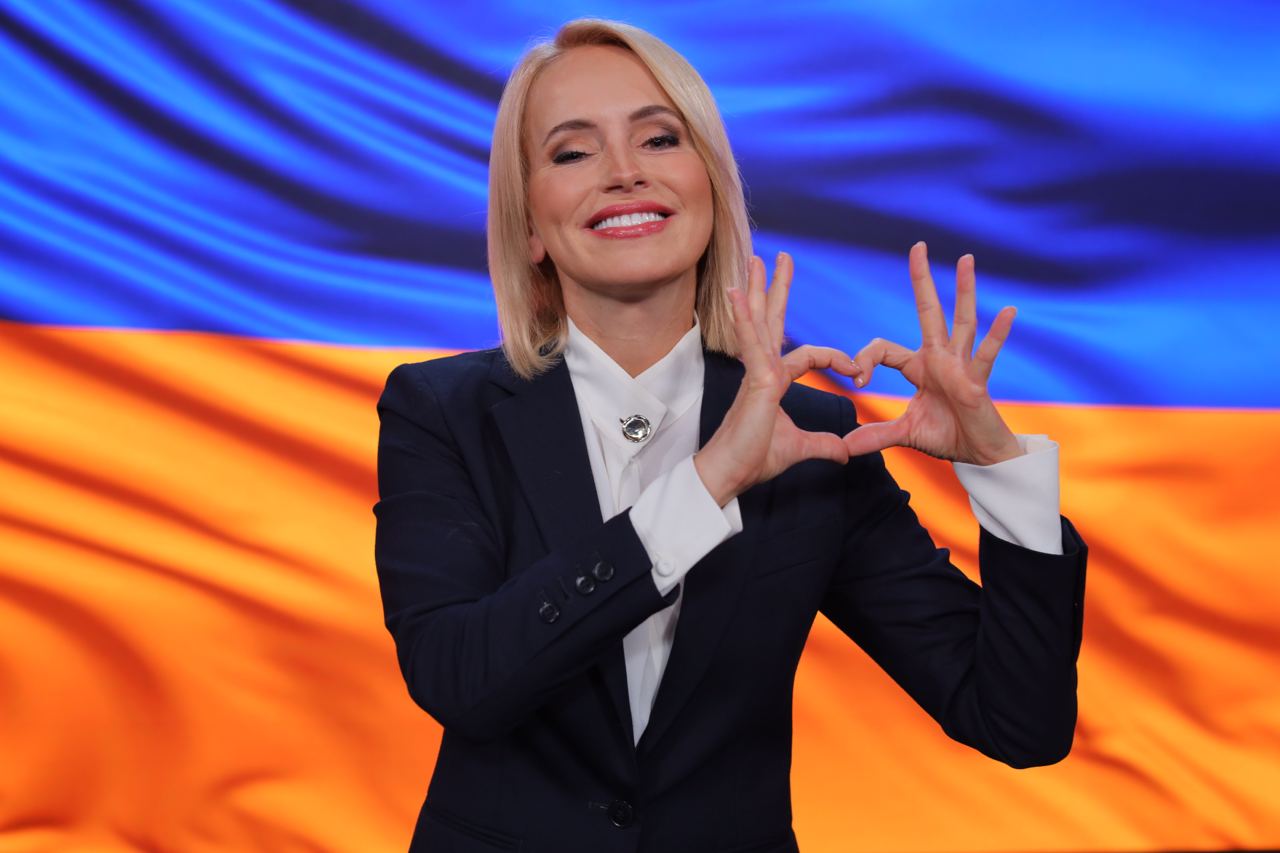 Звезды украинского ТВ признались, что для них идеальный Новый год
